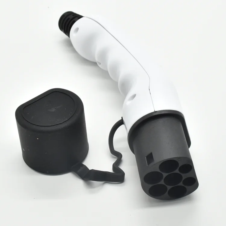 
 High cost performance electric vehicles white male AC IEC type 2 charging plug charger connector  