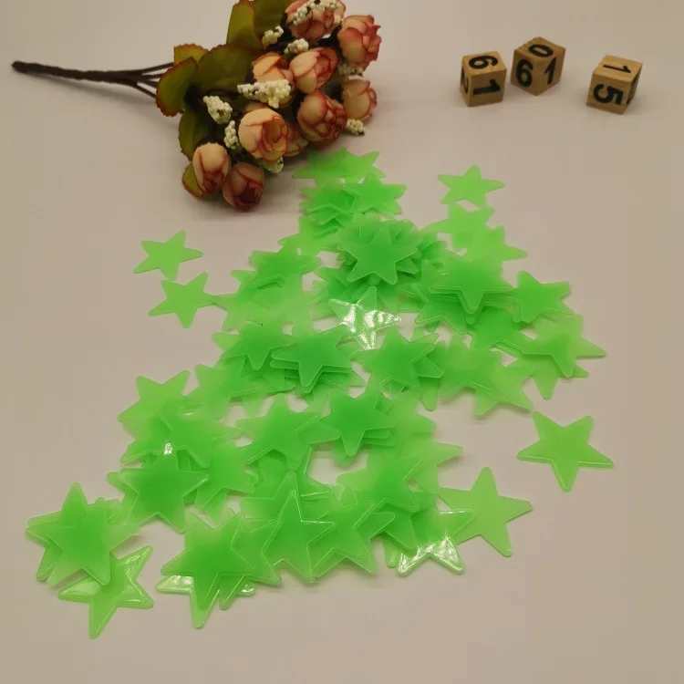 100 Pcs Pack Plastic Glow in Dark Fluorescent 3 cm Luminous Stars Wall Sticker Decal for Kid