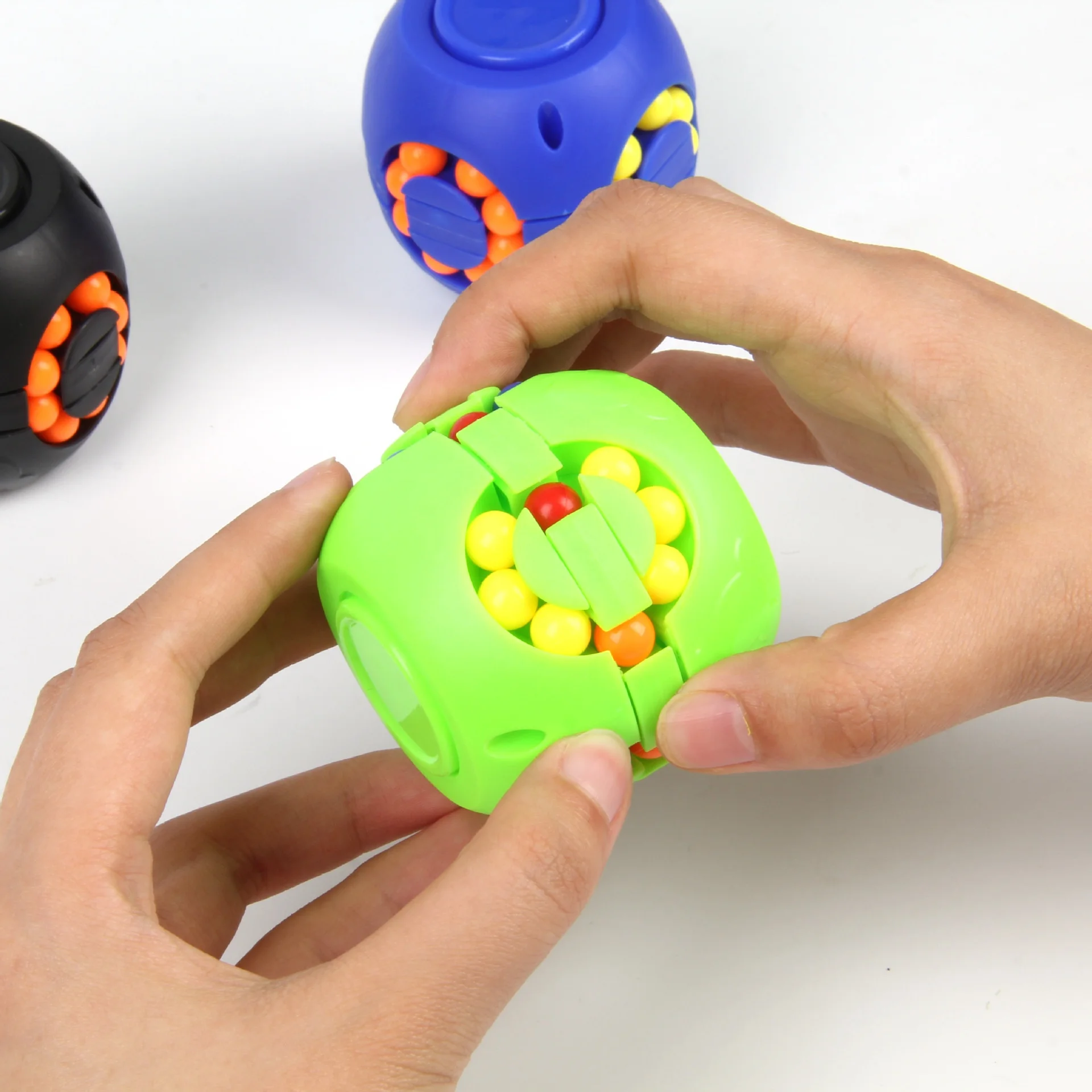 2023 wholesale Stress Reliever Beans Educational Hamburger 3D Rotating Puzzle Toy Portable Anti Stress Fidget Toys