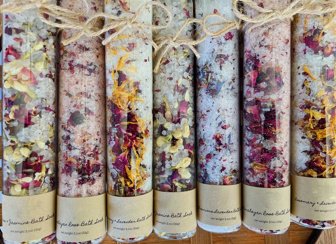 Custom Private Label Test Tube Bath Salts Soak Natural Scented Pink Himalayan Rose Bath Salts Epson With Flowers