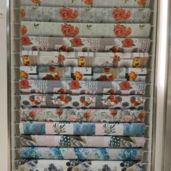 Hand made dining fancy 3d flower stain resistant polyester table covers