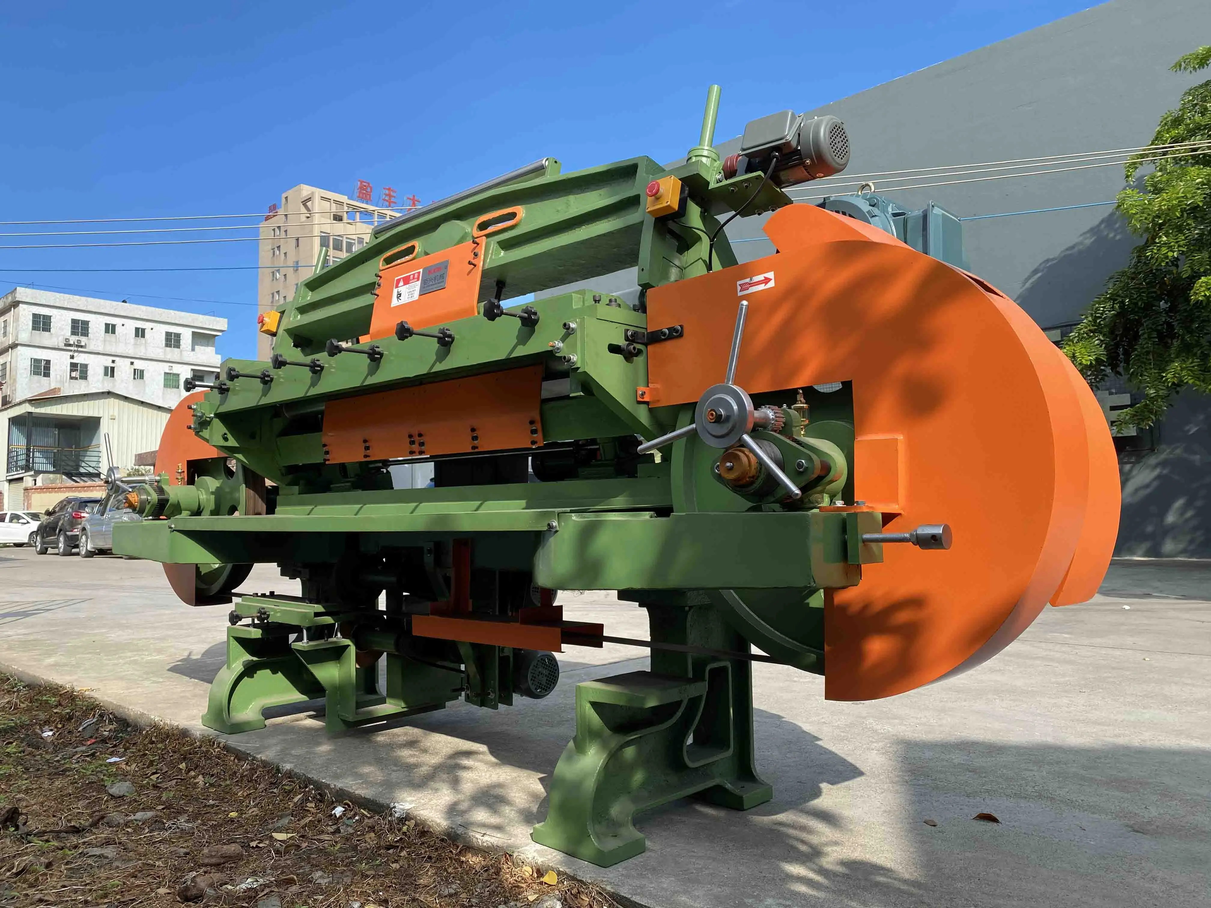 Automatic EPE EVA CR EPDM Polyethylene foam Batts Insulation cotton slicering machine