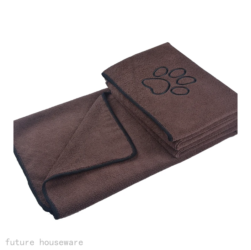 Ultra Absorbent Microfiber Pet Towel with Embroidered Paw print 30x50