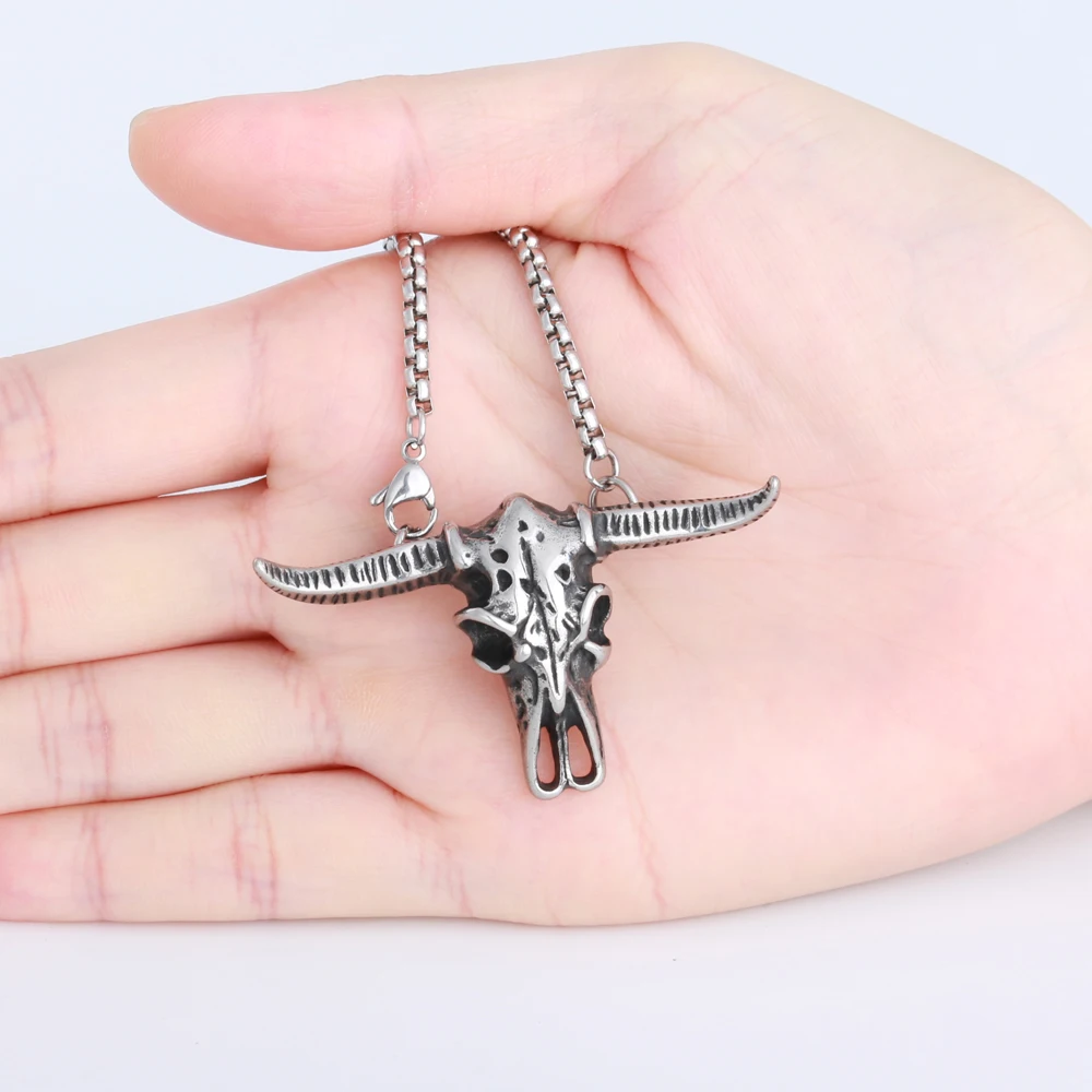 Wholesale Custom Personality Stainless Steel Bull Head Skull Pendant Necklace with 3D Effect