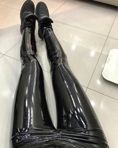 RTS popular High glossy mirror leather patent pu faux leather pants trousers