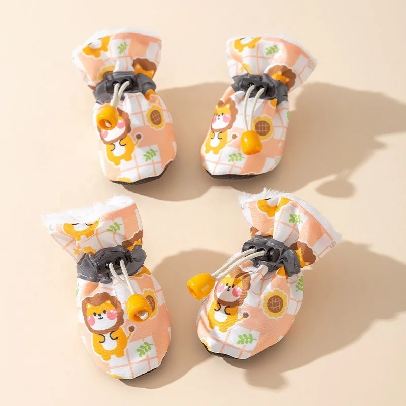 Latest Pets Shoes Canvas Printed Soft Sole Wholesale Dog Shoes