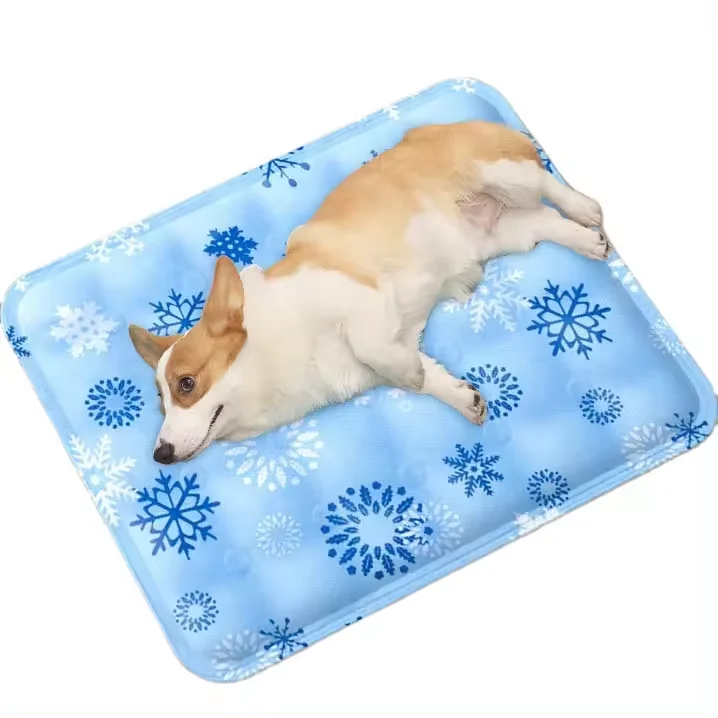 Wholesale Foldable Dog Cooling Mat Pet Ice Summer Keep Cool Pet Gel for pet cooling mat