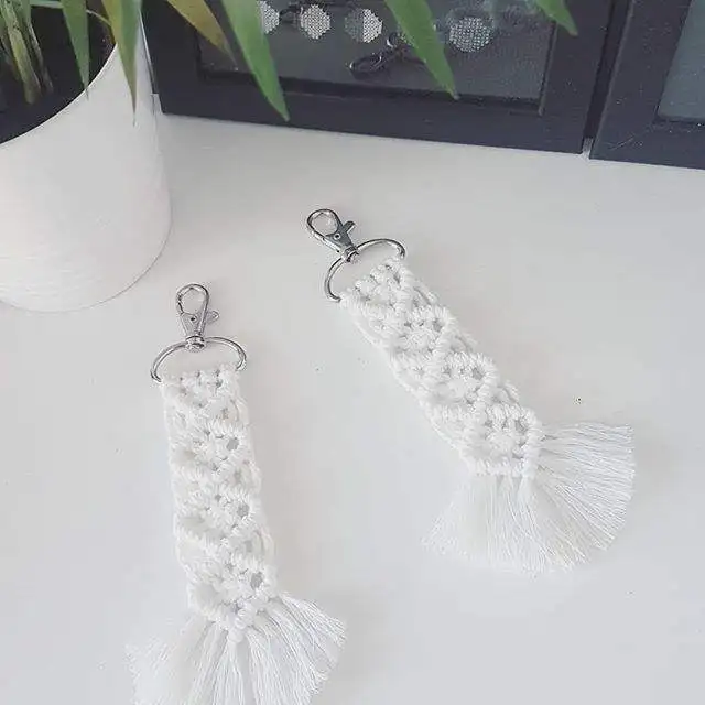 Lovely Natural Boho Macrame Keychains 100% Pure Cotton Rope Handmade Embossing Printing Key Chain Accessories for Purse or Car