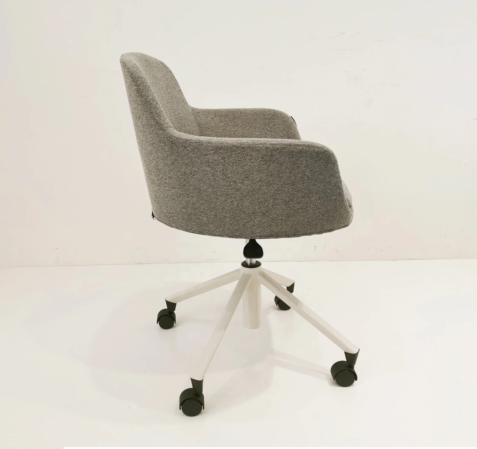 GS-G1860 Modern Adjustable grey warm comfortable fabric Home office swivel chair with 4 star base