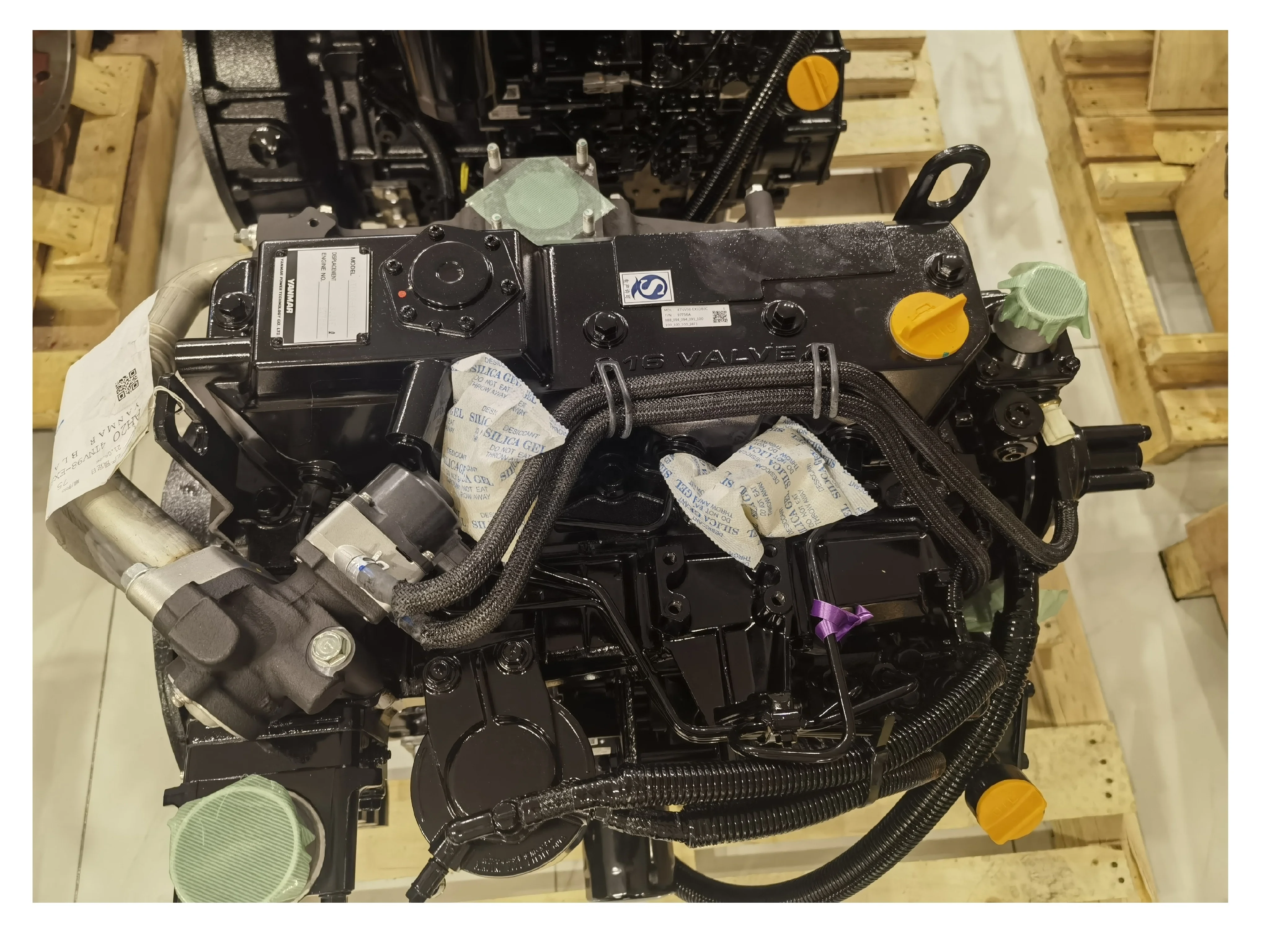 Original brand new Diesel Engine 4TNV94 4TNV98 3TNV84 3TNV88 4TNV88 4TNE98  direct injection Yammar engine assy