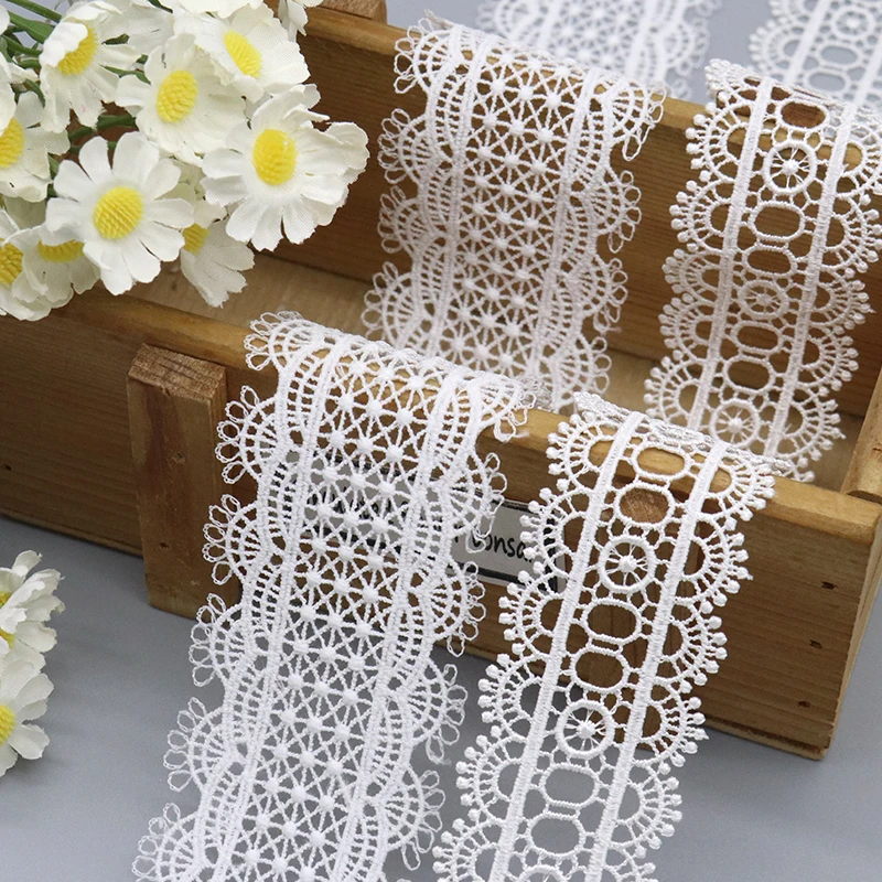Factory wholesale price white water soluble lace vintage handmade polyester lace for garment