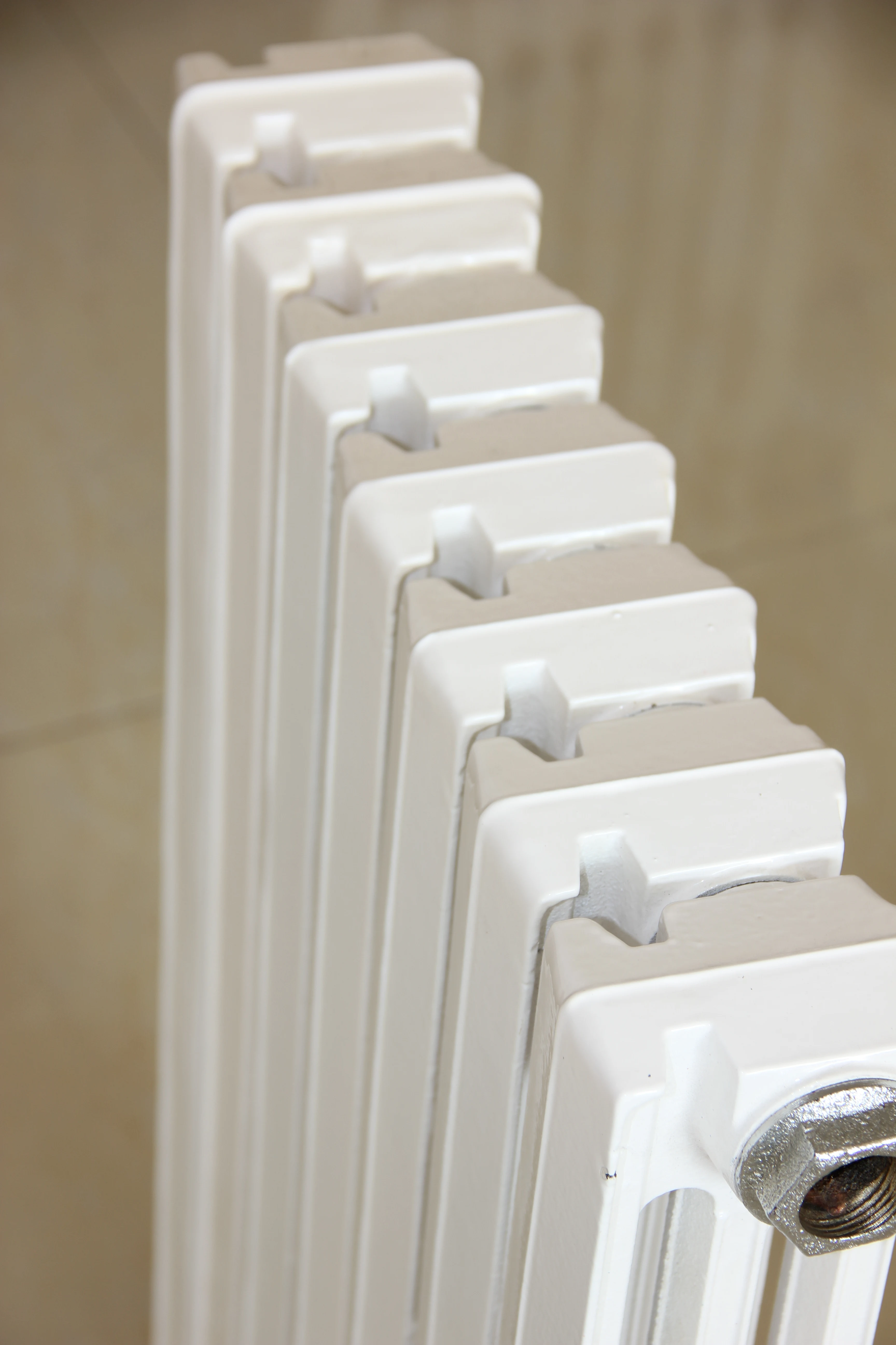 Factory supply 3 Column Italian cast iron radiator TIM3/6 for Algeria Market