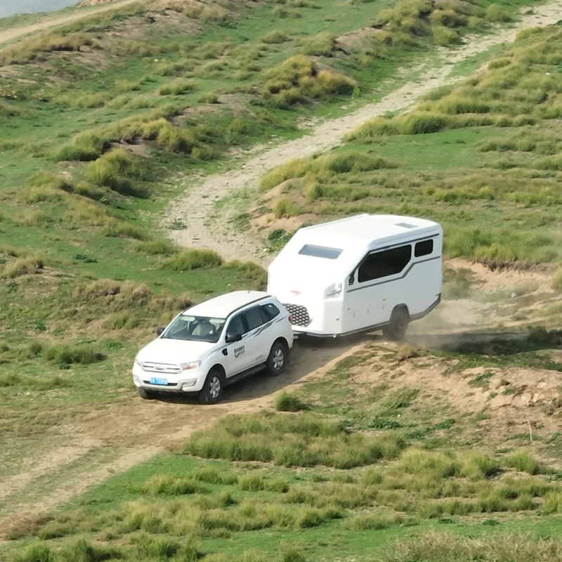 China Supplier European Style 24V Truck Campers Off-Road Campervan Popup Camper Electric Jockey Wheel