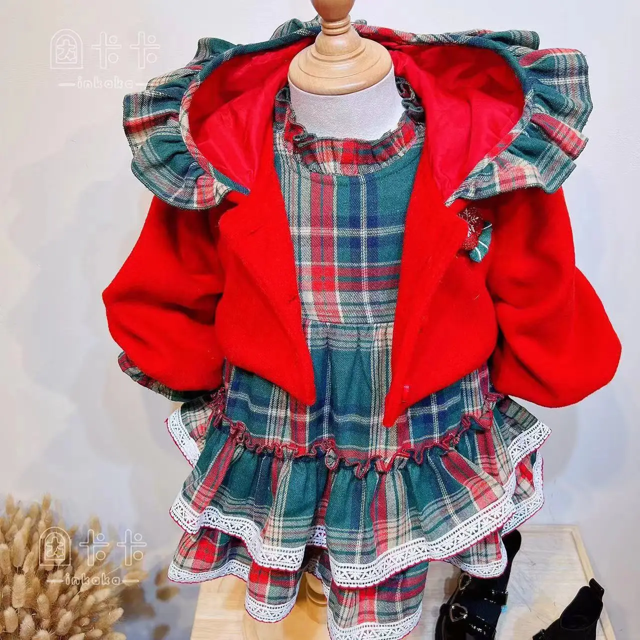 Wholesale Christmas Kids Clothes Boutique Baby Girl Cotton Knitting Plaid Dress With Red Woolen Ruffle Coat Christmas