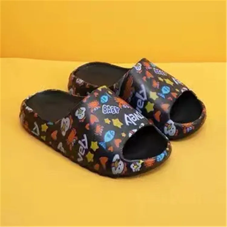 
Custom Printing Logo Pattern Women Flat Platform Outdoor Sandals Fashionable Summer Women Yeezy Slides 