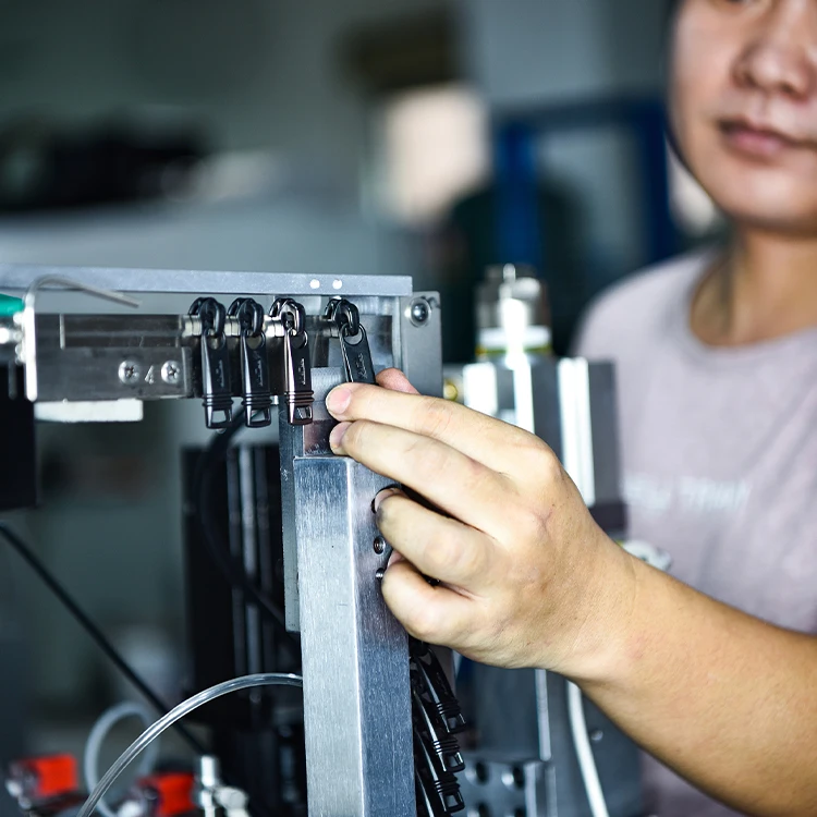 Hot Sale Industrial High Speed Single Needle Inner Outer Sewing Thread Making Machine