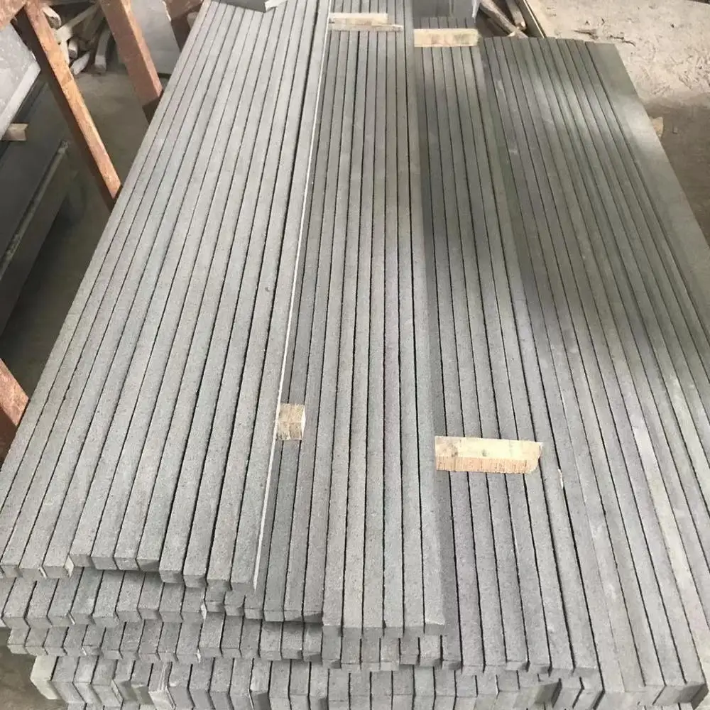 Mongolian black granite flamed stone