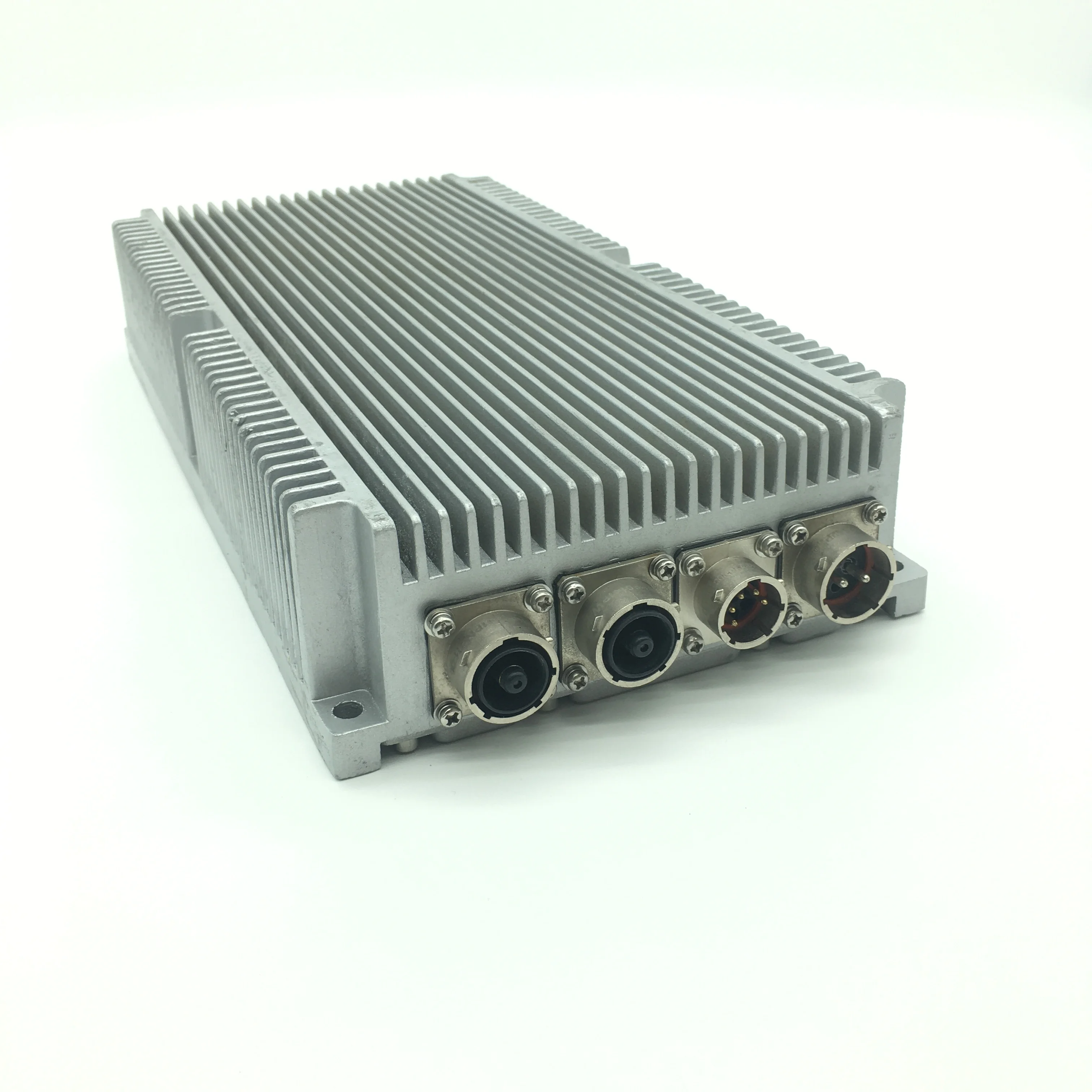 EV самоохлаждающийся 1000 Вт изолированный преобразователь постоянного тока 360 в до 28 в