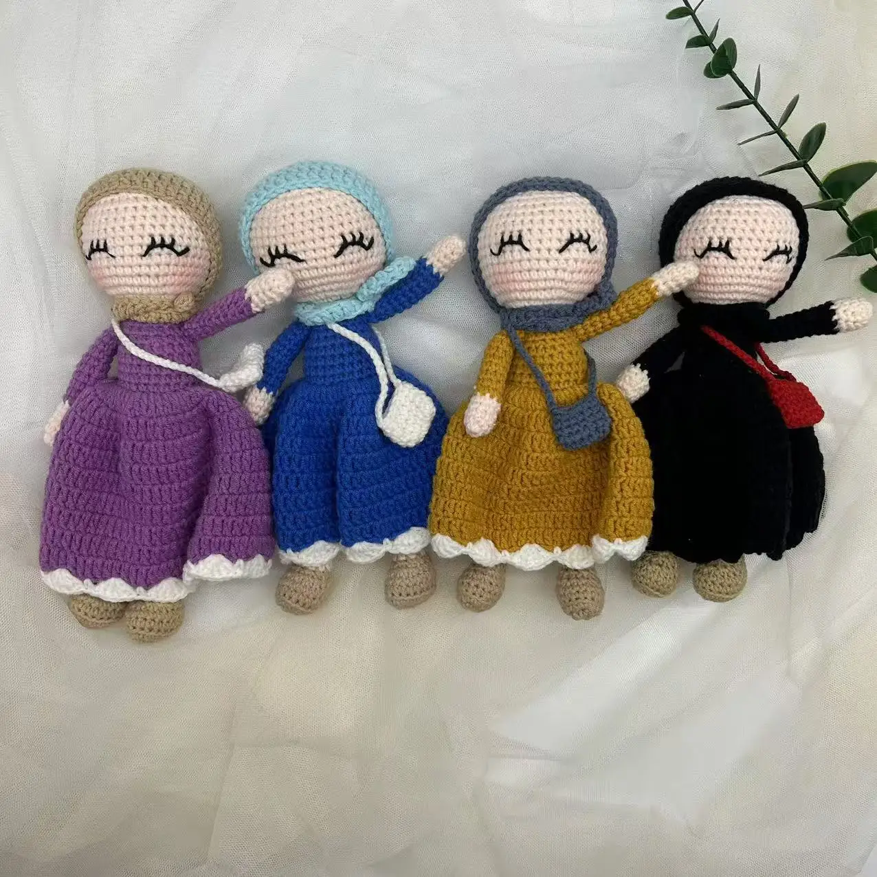 Hand Crochet Black Dress Muslim Dolls with Cute Watermelon Keychains Milk Cotton Material Black Hijab Dolls for Kids