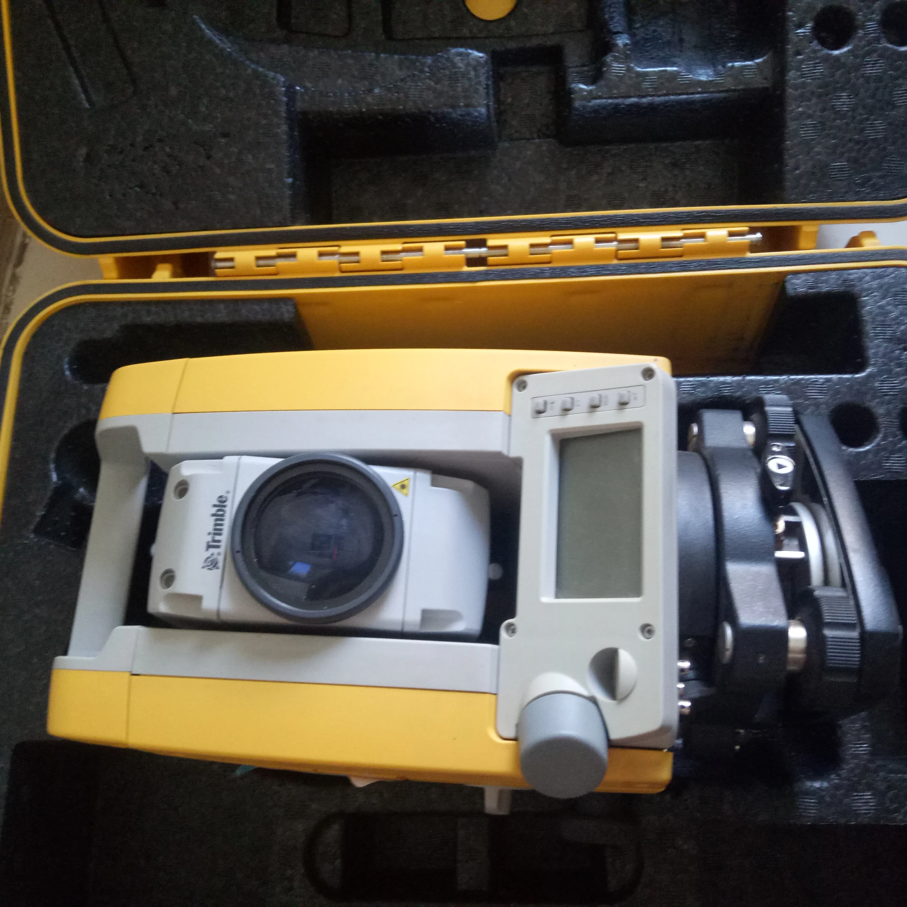  Б/у общая станция trimble M3 для продажи очень хорошее рабочее