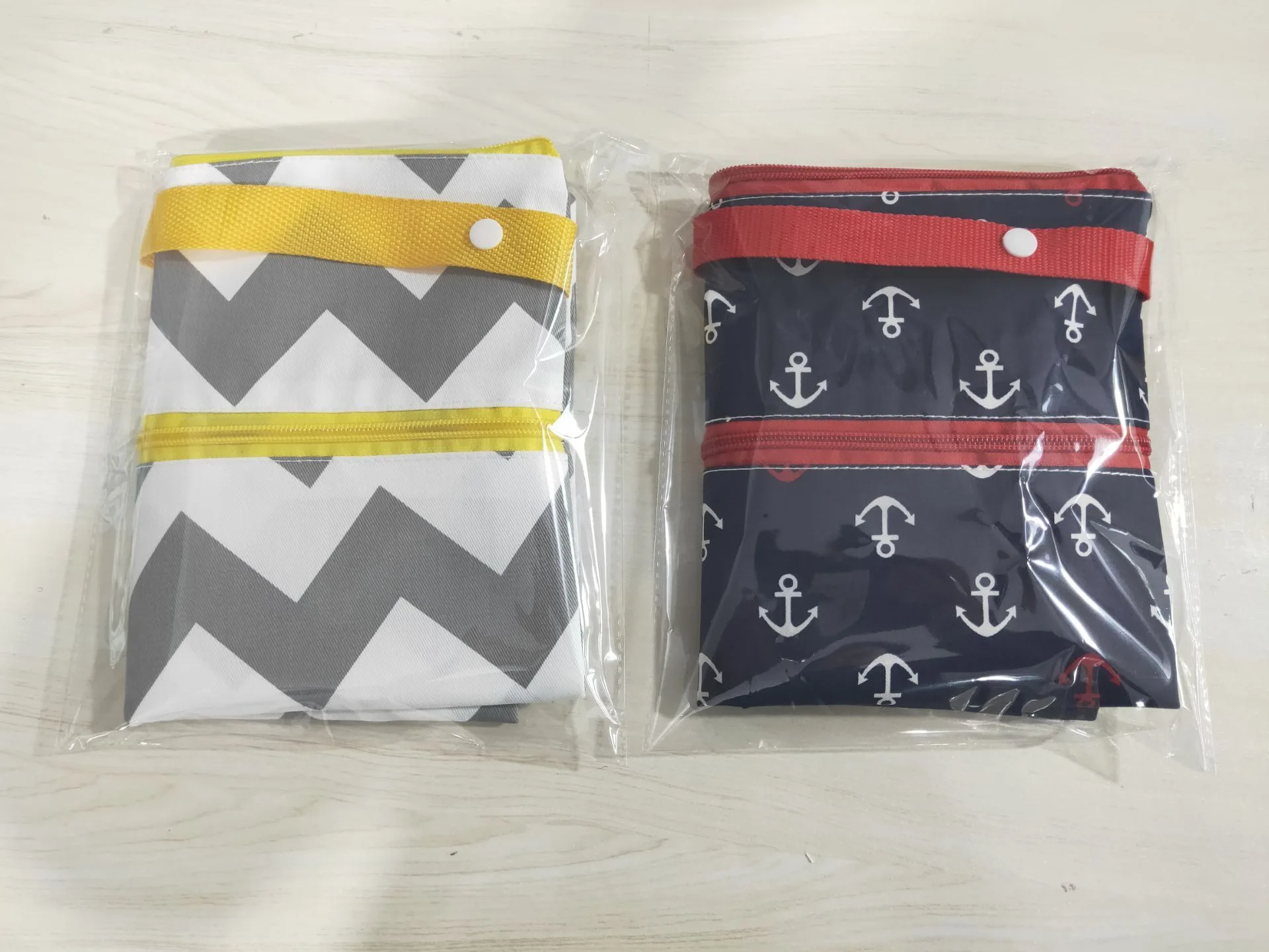 30*40 Cm New Waterproof Fashion Printing Wet And Dry Diaper Bag Double Pocket Cloth Wet Bag