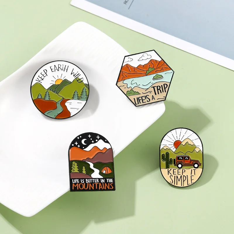 Stock World Famous Architectural Scenic,Spot Soft Enamel Lapel Pin Sunrise Tourism Scenery Alloy Brooch Fashion Lapel Pin/