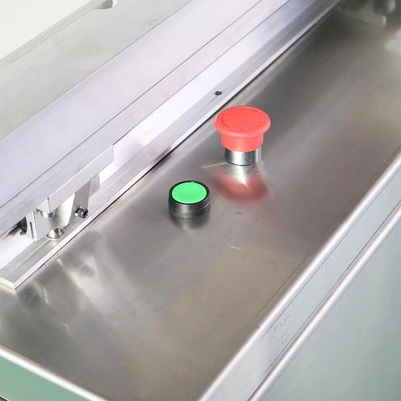 Automatic Rolling belt type continuous vacuum a large  scale packaging machine