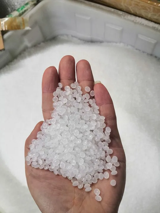 Transparent 300m PE Polyolefin Roll 50cm Soft Moisture Proof LLDPE Plastic Stretch Film