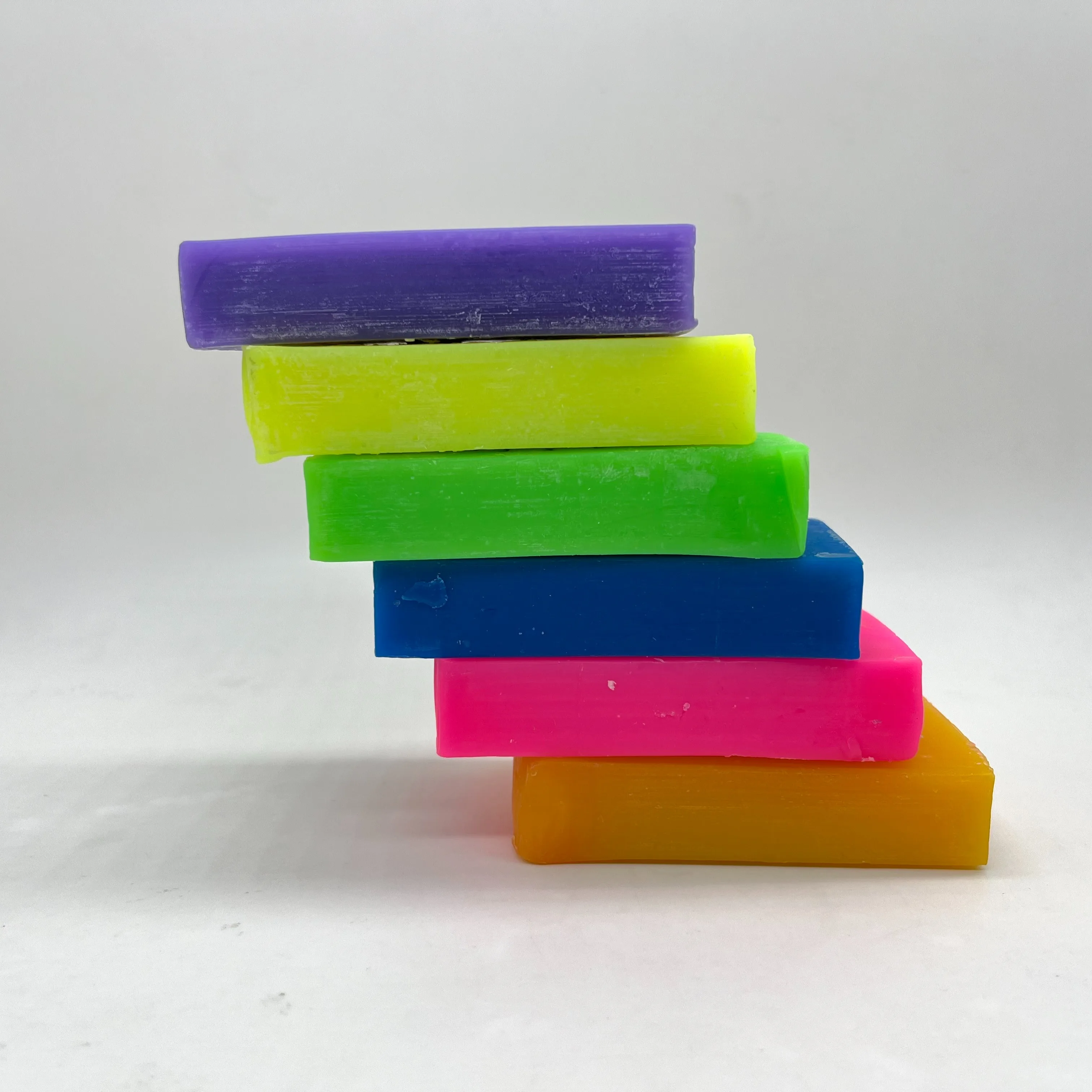 Wholesale Renbo Multipurpose Soap 6x90g for Clothes Stain Removal Lathering PNG Market Mixed Colors Laundry Soap Rainbow 6 Pack