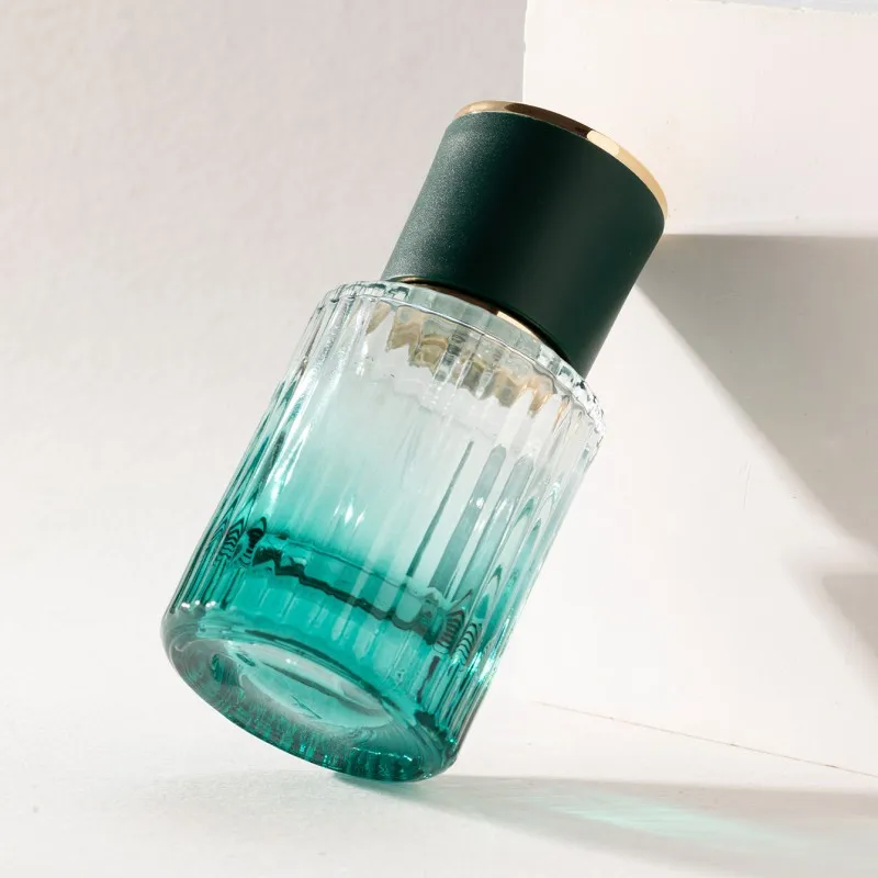 wholesale high Quality 30ml Cylinder Shape  Glass Classical Fragrance Parfum Spray Bottle Empty Green Perfumes Packaging Bottles