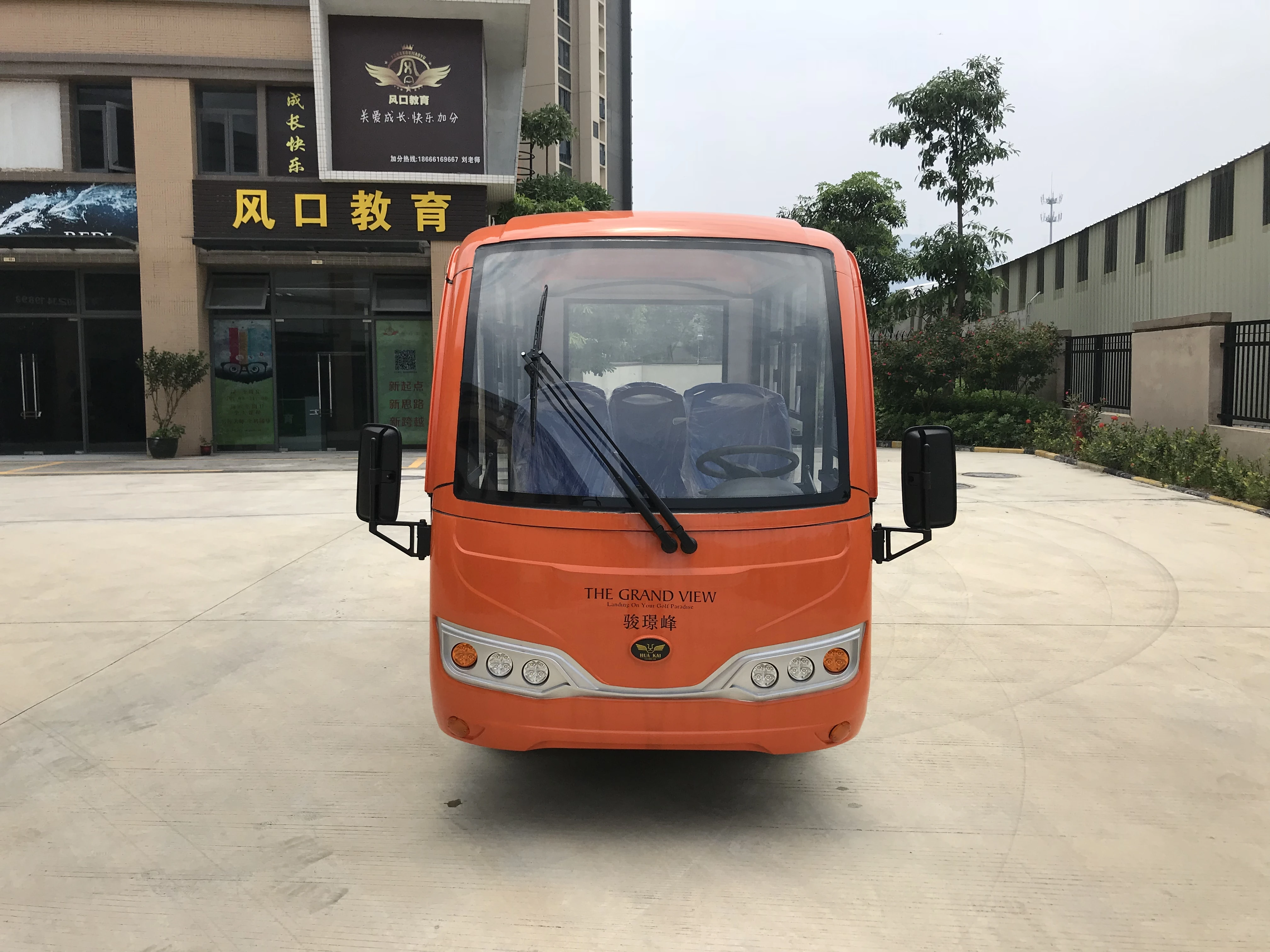HuaKai Closed Type 8 Seater Tourist Sightseeing Shuttle Bus Made In China