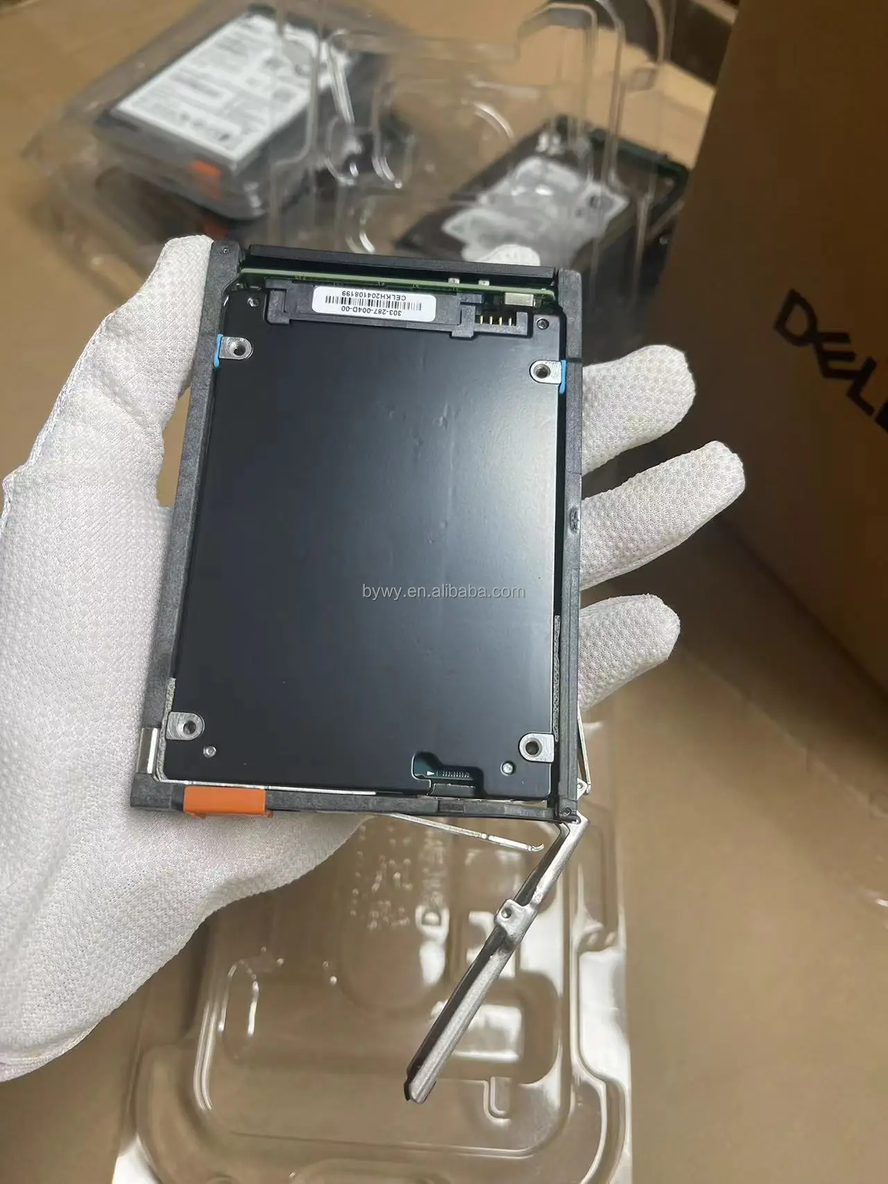 D4-2SFXL-800 D4F-2SFXL-800 800 ГБ 12 SAS SSD 005053682 Unity380/F Unity480/F Unity680/F Unity880/F D4-D2SFXL-800 D4F-D2SFXL-800