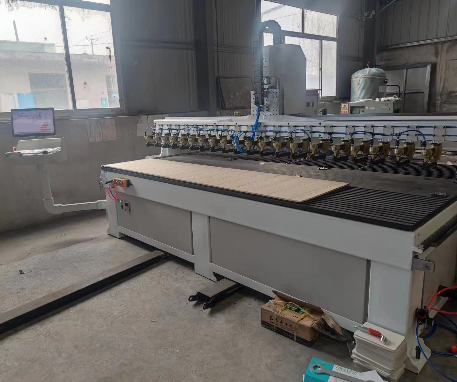 Звукопоглощающая панель Akupanel, декоративная настенная акустическая деревянная панель, резная машина