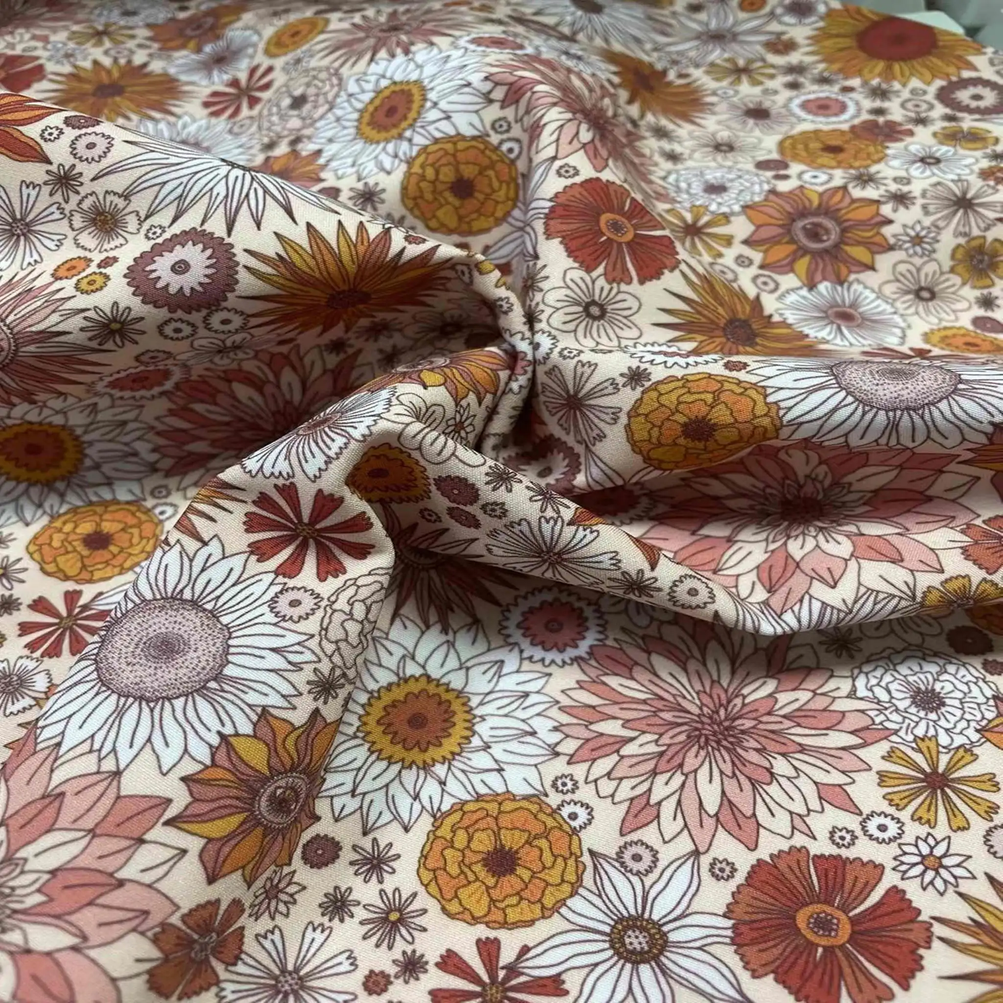 Newest 95%Polyester 5%Spandex Custom Printed Fabric Stretch Softshell Fabric For  Clothing