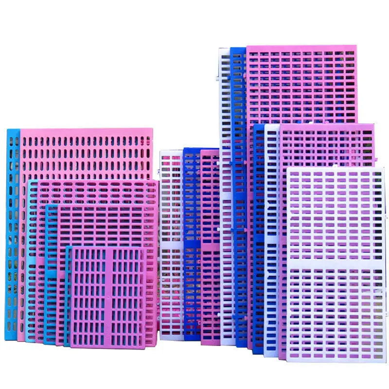 Wholesale Hot sale plastic  dog accessories foot standing sitting sleeping plastic matting cat pet cage kennels for dogs