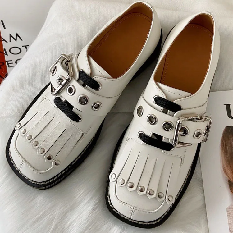  Женские лоферы 2021 британская ретро-обувь с кисточками в новейшем стиле маленькие кожаные туфли на плоской
