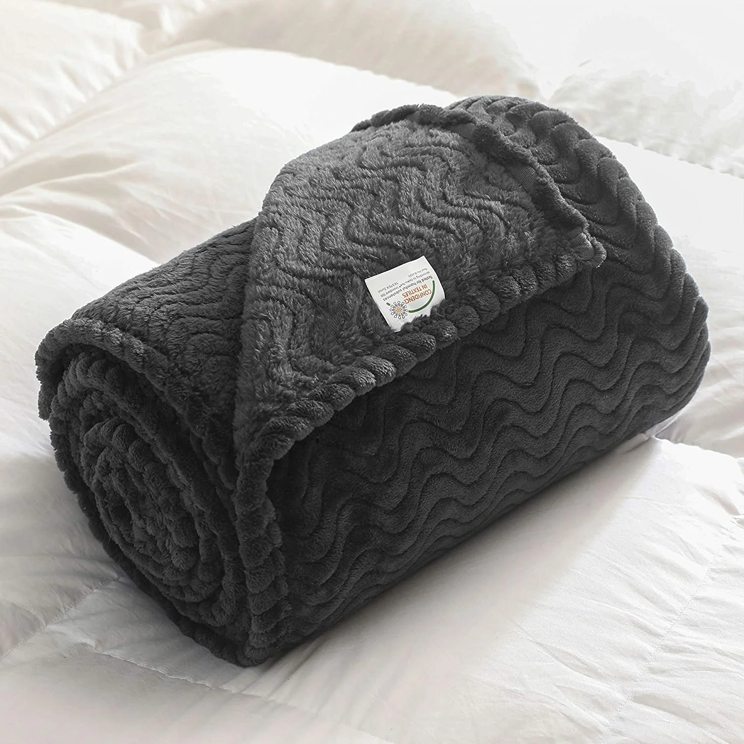 Flannel Blanket Solid Popcorn Design Soft Cozy Microfiber Polyester Blanket