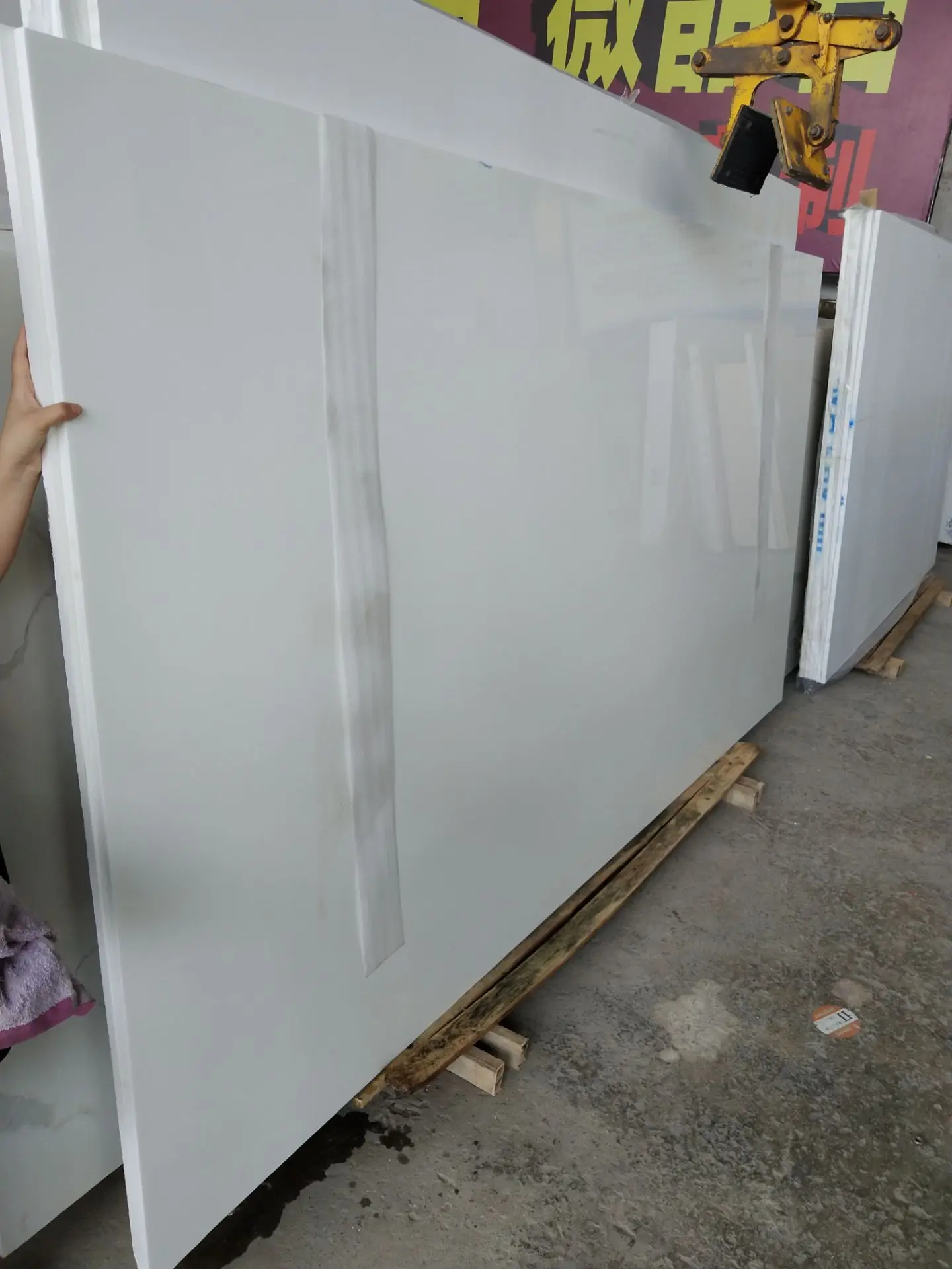 Popular Nano white microcrystal slabs Artificial glass stone with cheapest factory price