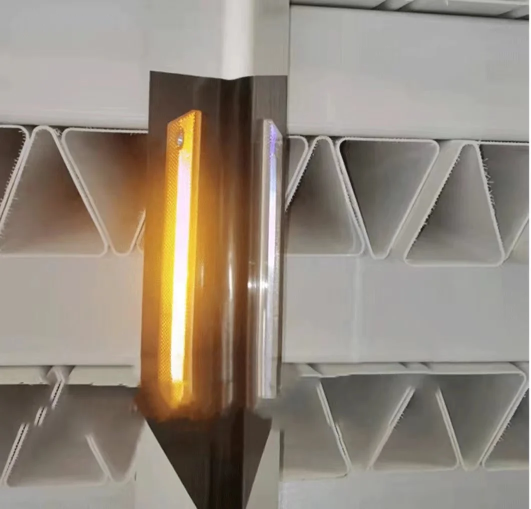 Custom Made Traffic PVC Flexible Reflective Warning delineator post road delineators