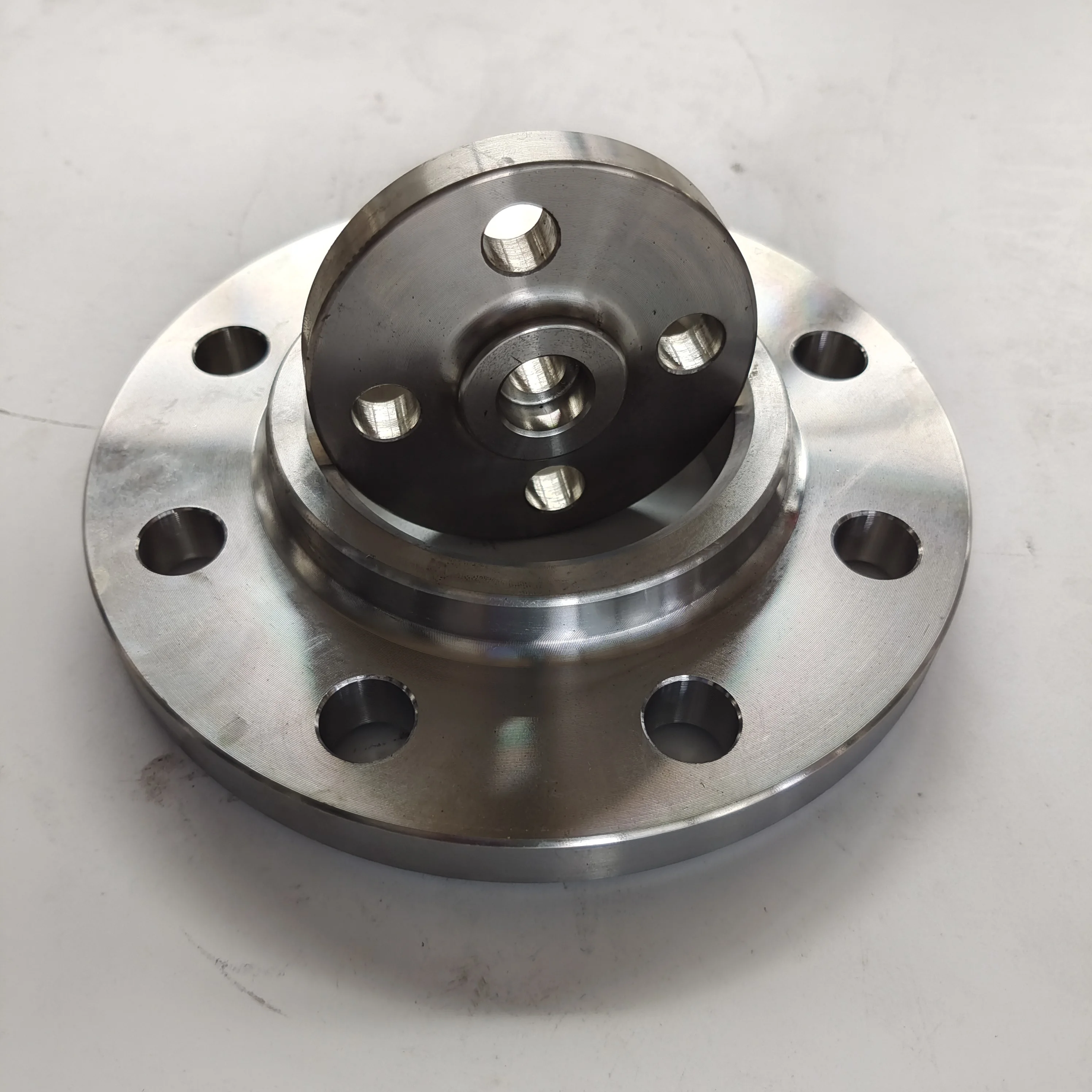 Фланец A105, кованая труба из углеродистой стали, фланец 150 фунтов, 300 фунтов, 600 фунтов, PN10, PN16, PN25, резьбовой/плоский/свободный/Якорный фланец