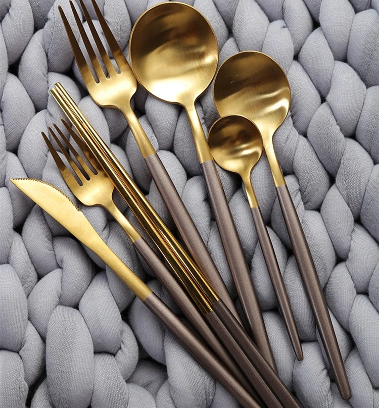 
Luxury Gold Flatware Set Stainless Steel Stain Cutlery Set 