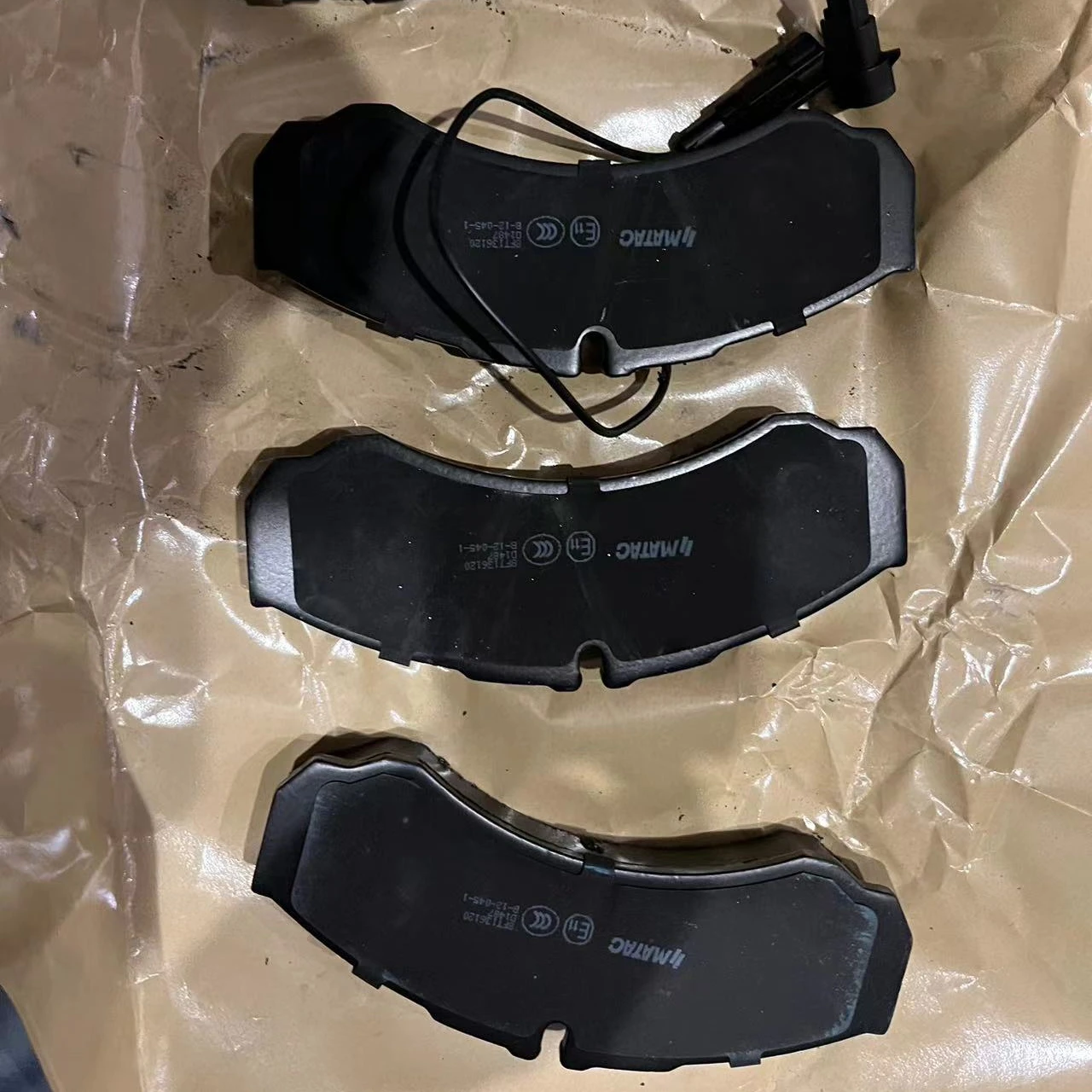 Wholesale Hot Sale Substitute Parts Rear Front Power Stop Ceramic Disc Brake Pad for Cars