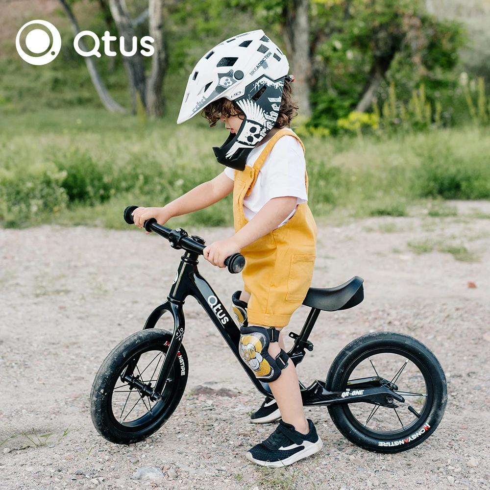 Qtus QR1 Balance Bicycle - Easy to carry - Lightweight Frame with T700 Carbon Fiber - Strap Hide in Saddle - Steering Easily