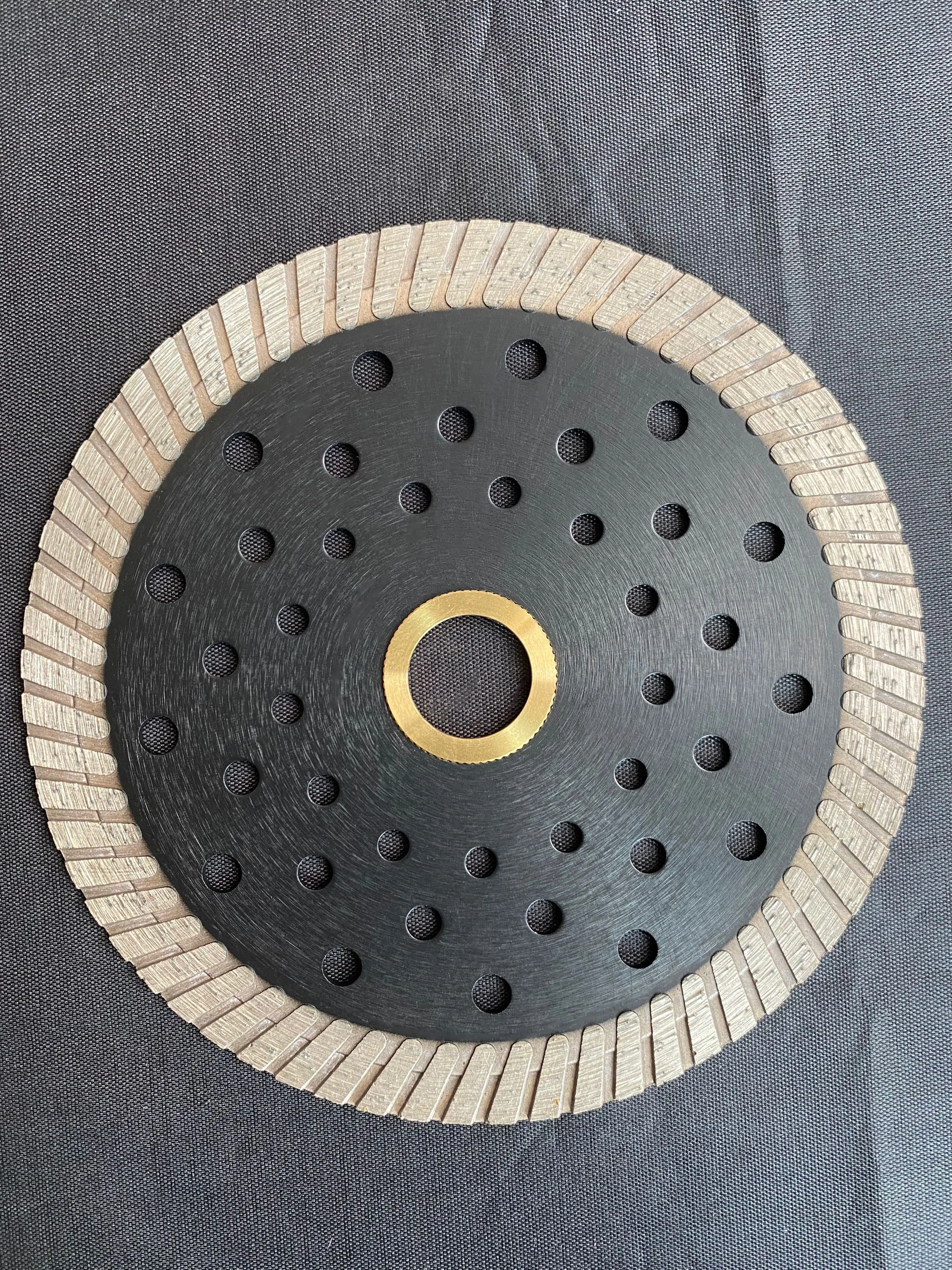114mm Continue Turbo Pro Stone Diamond Saw Blade Cutting for Granite Marble Porcelain Tile and abrasive materials 22.23 Arbor