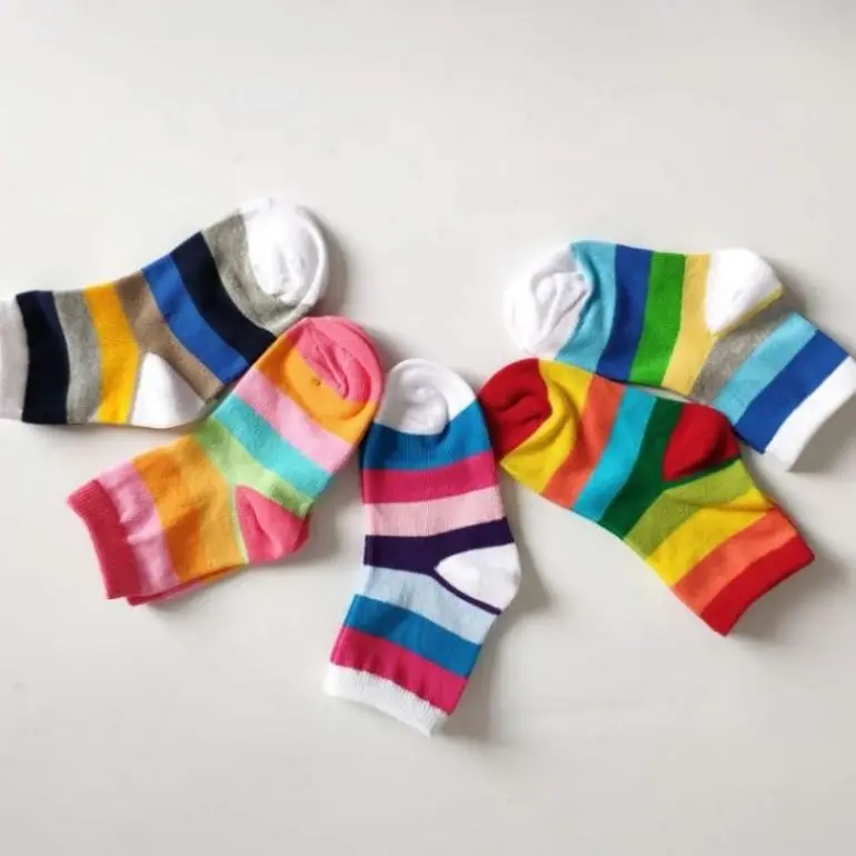 Wholesale Fashion And High Quality Slouch Socks Logo Socks Kids Custom