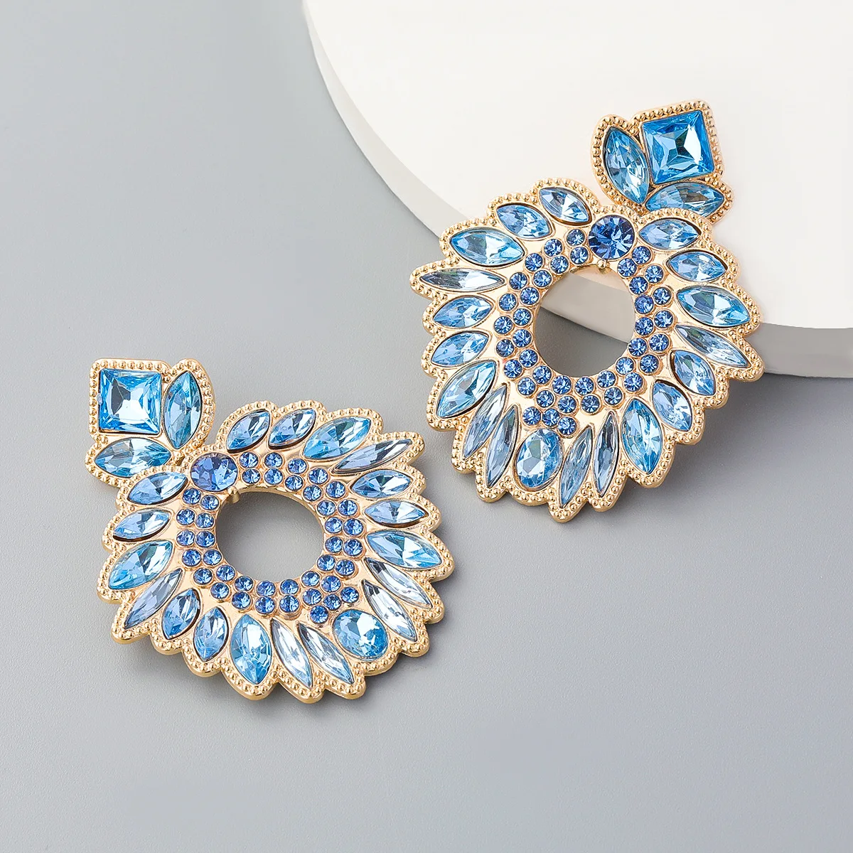  LFZ-531 Statement Earrings 2021 Flower Charms Vintage Jewelry Luxury Bling Rhinestone For