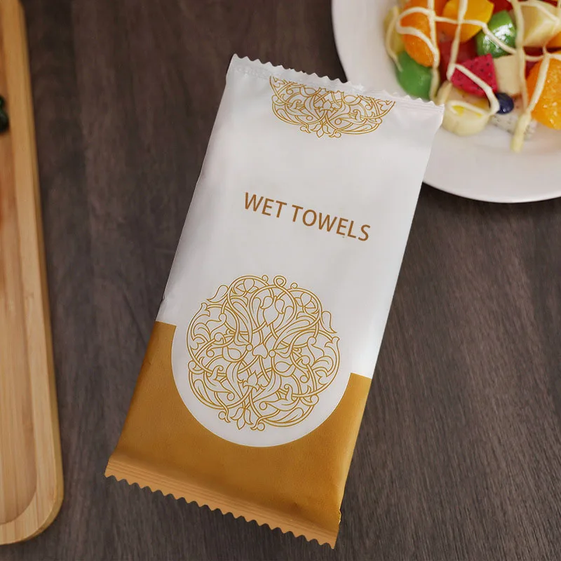 Disposable wet towels Ultra Soft facial cleansing tissue good quality wet tissue comfortable toilet paper