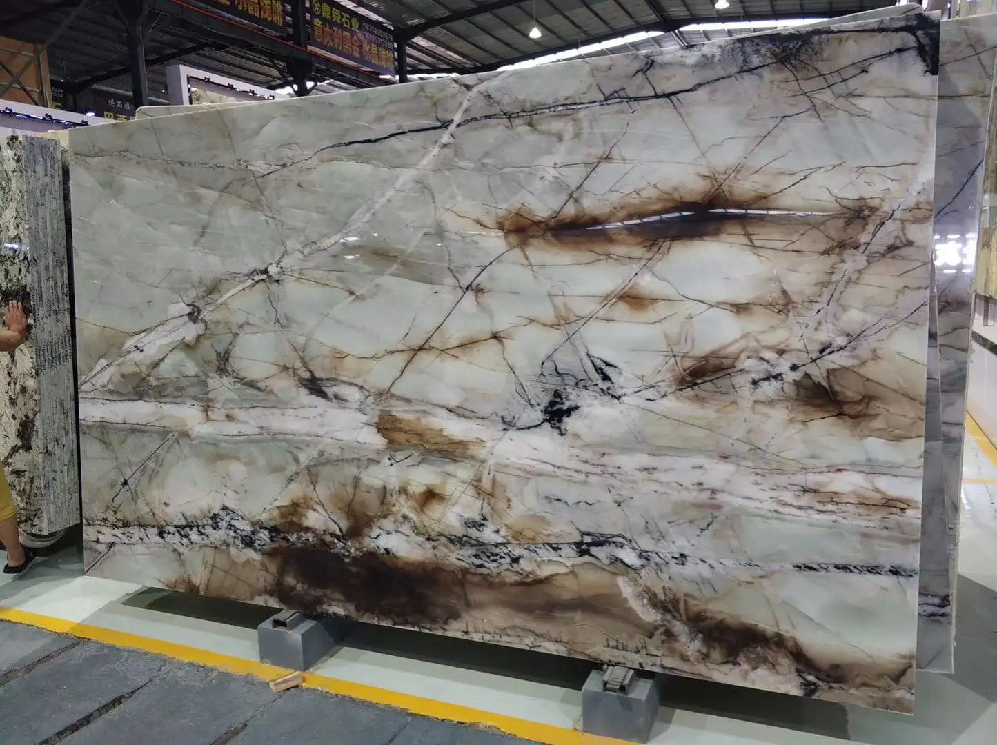 Wholesale Chinese Natural Types White Marble,Home Floor Marble Design,Marble Market Directly Slab