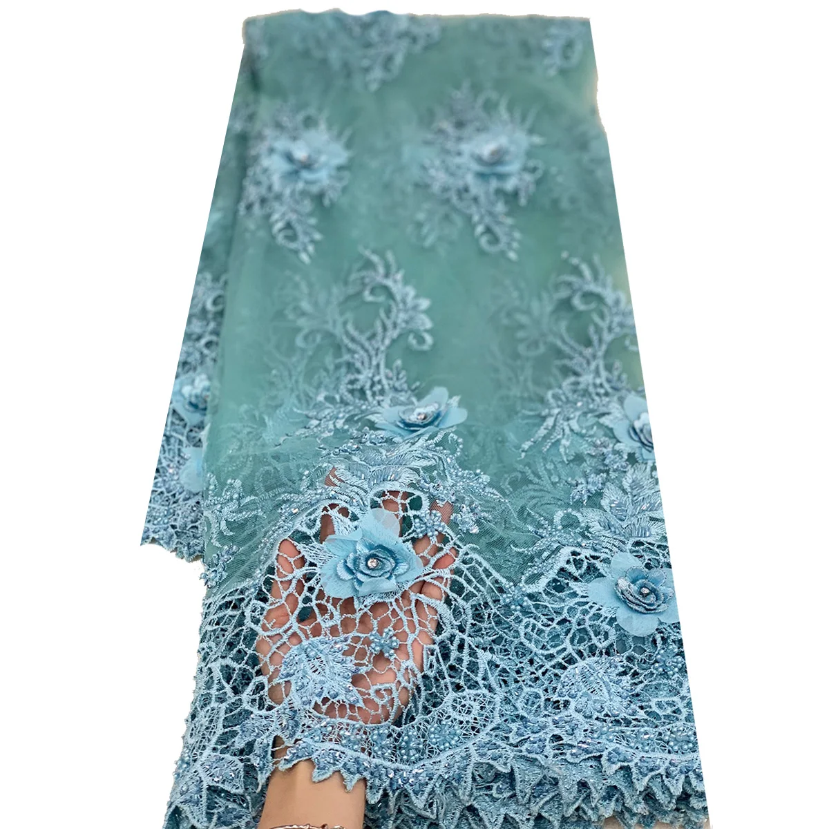 Luxury 3D Flower  Hand Embroidery Designs Beaded White Bridal Lace Fabric With Rhinestone Cut Into Appliques For Sewing On Dress