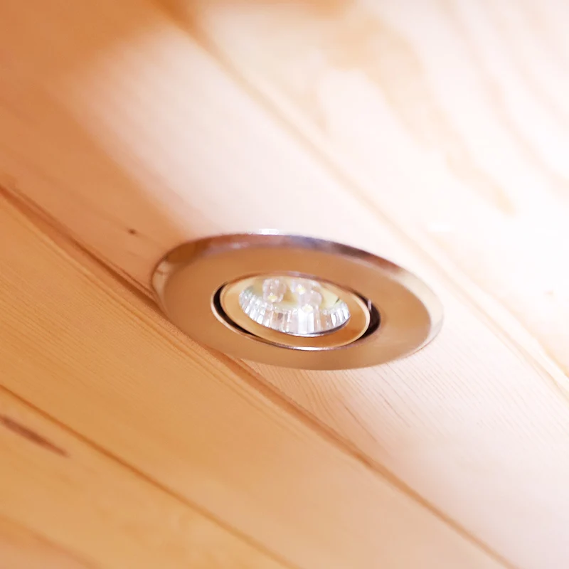 Удобная для здоровья уличная сауна из красного кедра Дальняя инфракрасная с нагревателями углеродного волокна на заказ